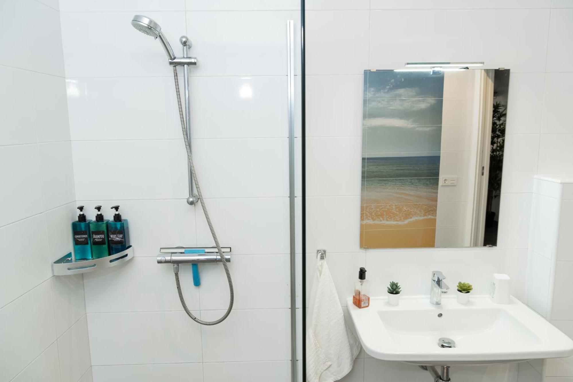 Surfersresidence Apartments Tarifa Ngoại thất bức ảnh